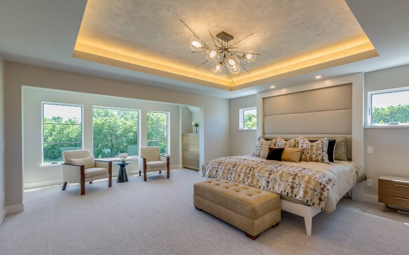 beautiful master bedroom