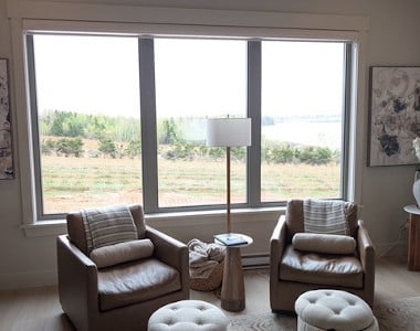 charlottetown-windows